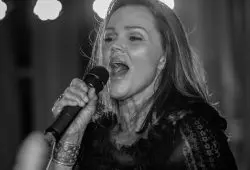 Belinda-Carlisle-1