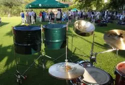 Steel_bands_London_party