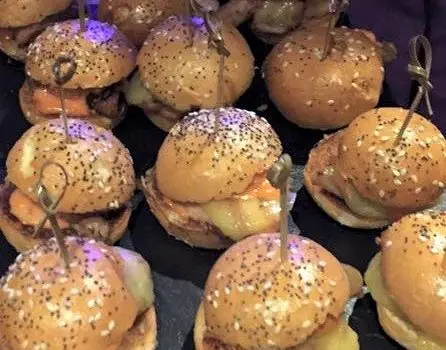 Mini Cheeseburgers